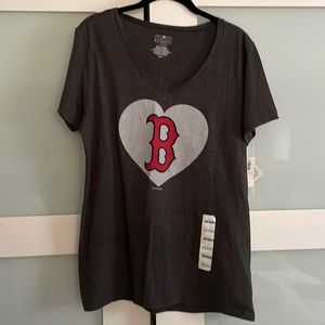 Boston Red Sox tee size large